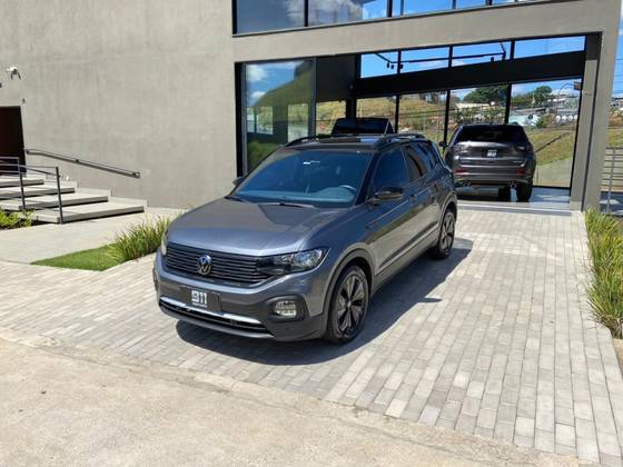 VOLKSWAGEN T-CROSS 1.0 200 TSI TOTAL FLEX THE TOWN AUTOMÁTICO VOLKSWAGEN T-CROSS 1.0 200 TSI TOTAL FLEX THE TOWN AUTOMÁTICO